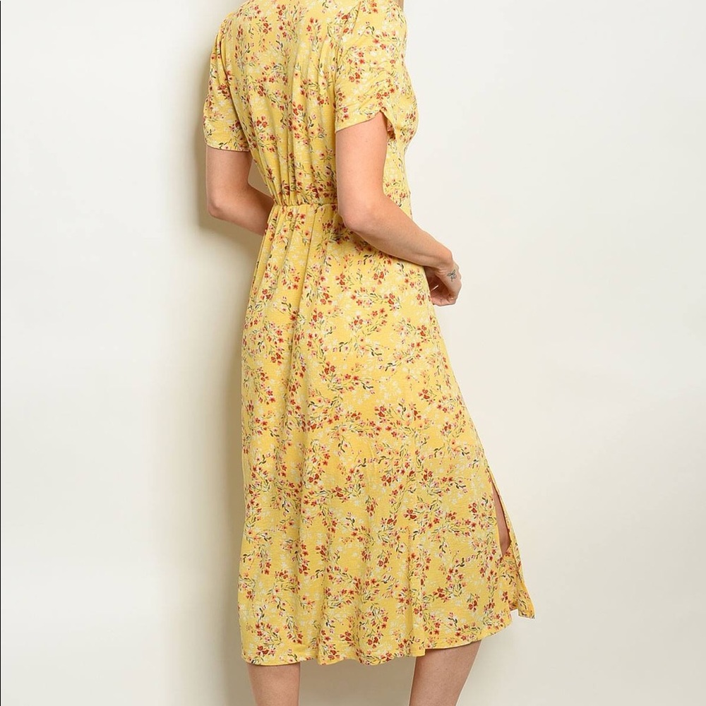 Pretty Yellow floral dress